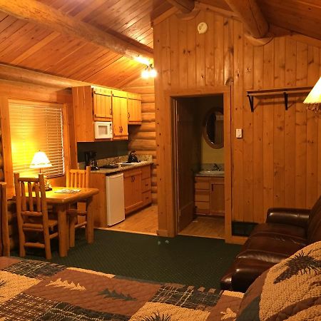 Somers Bay Log Cabin Lodging Hotel Exterior foto